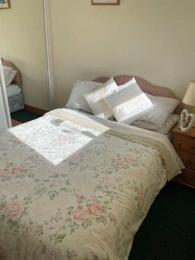 Athenry Lodge Bagian luar foto